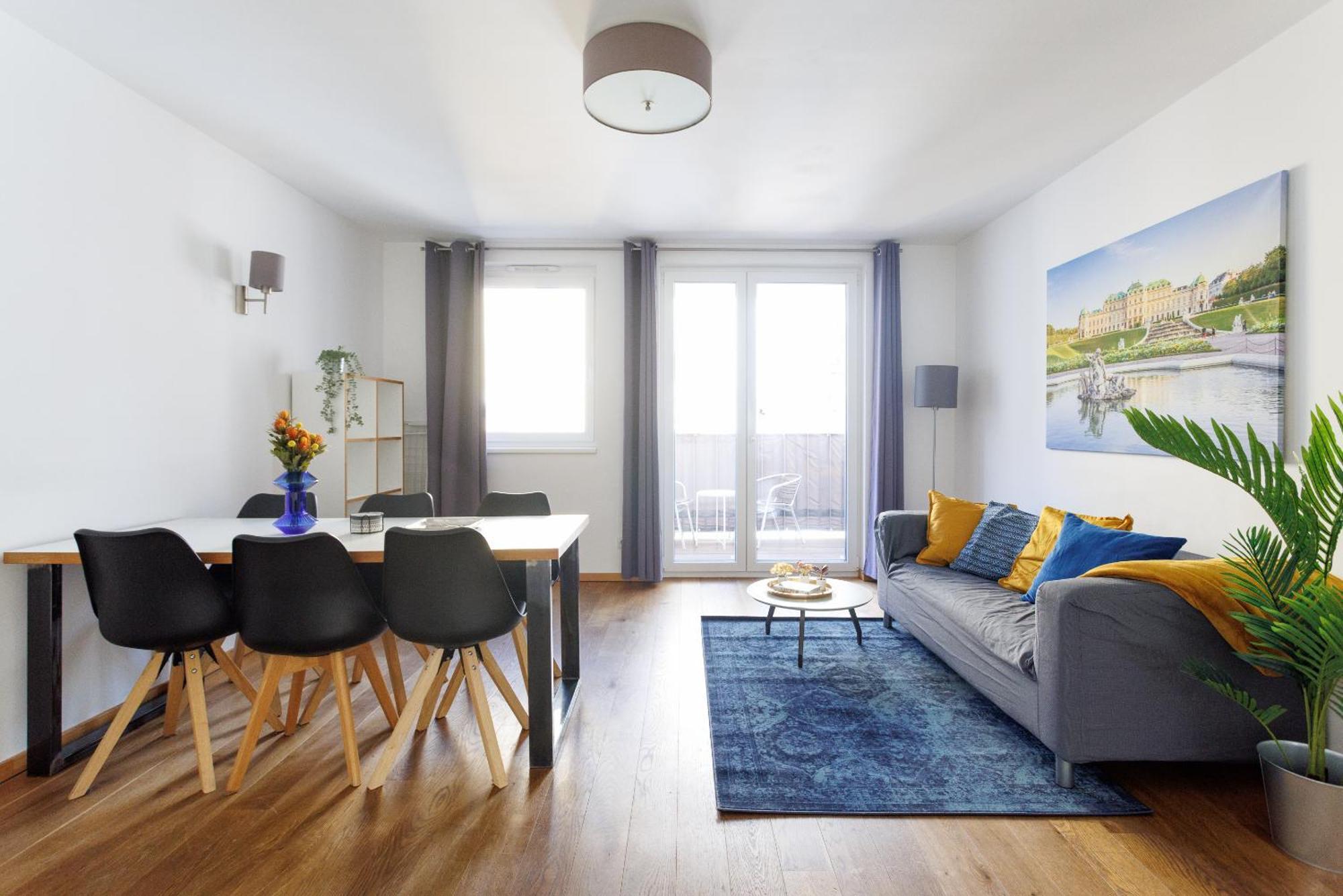 Spacious Group With Balcony Appartamento