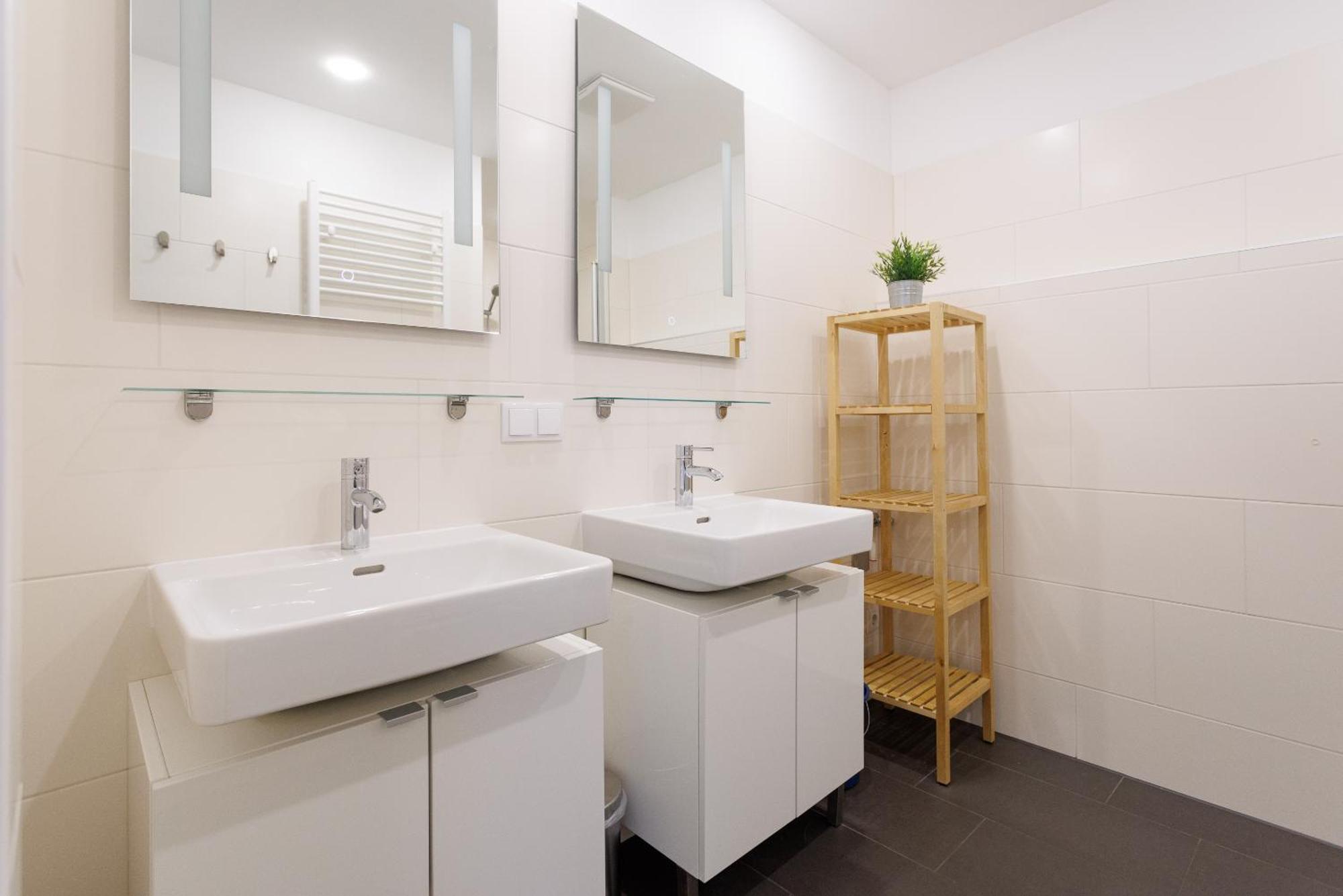Spacious Group With Balcony Appartamento Vienna